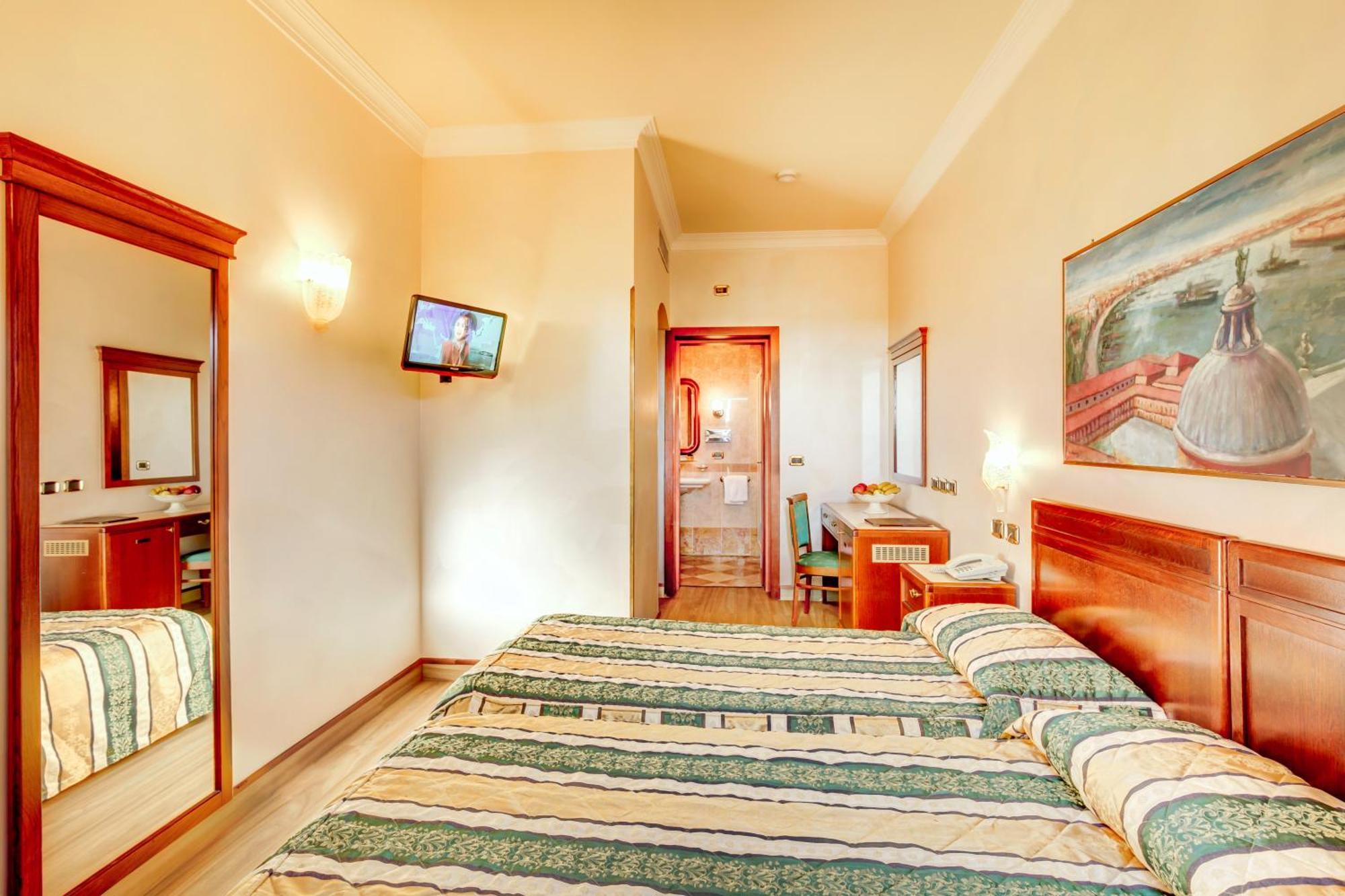 Hotel Panorama 4*