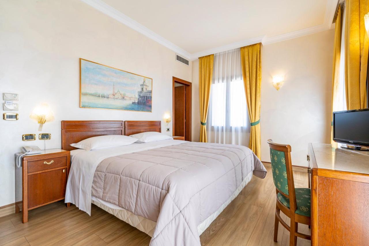 Hotel Panorama 4*
